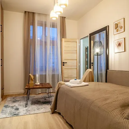 Sting Boutique Apartment *